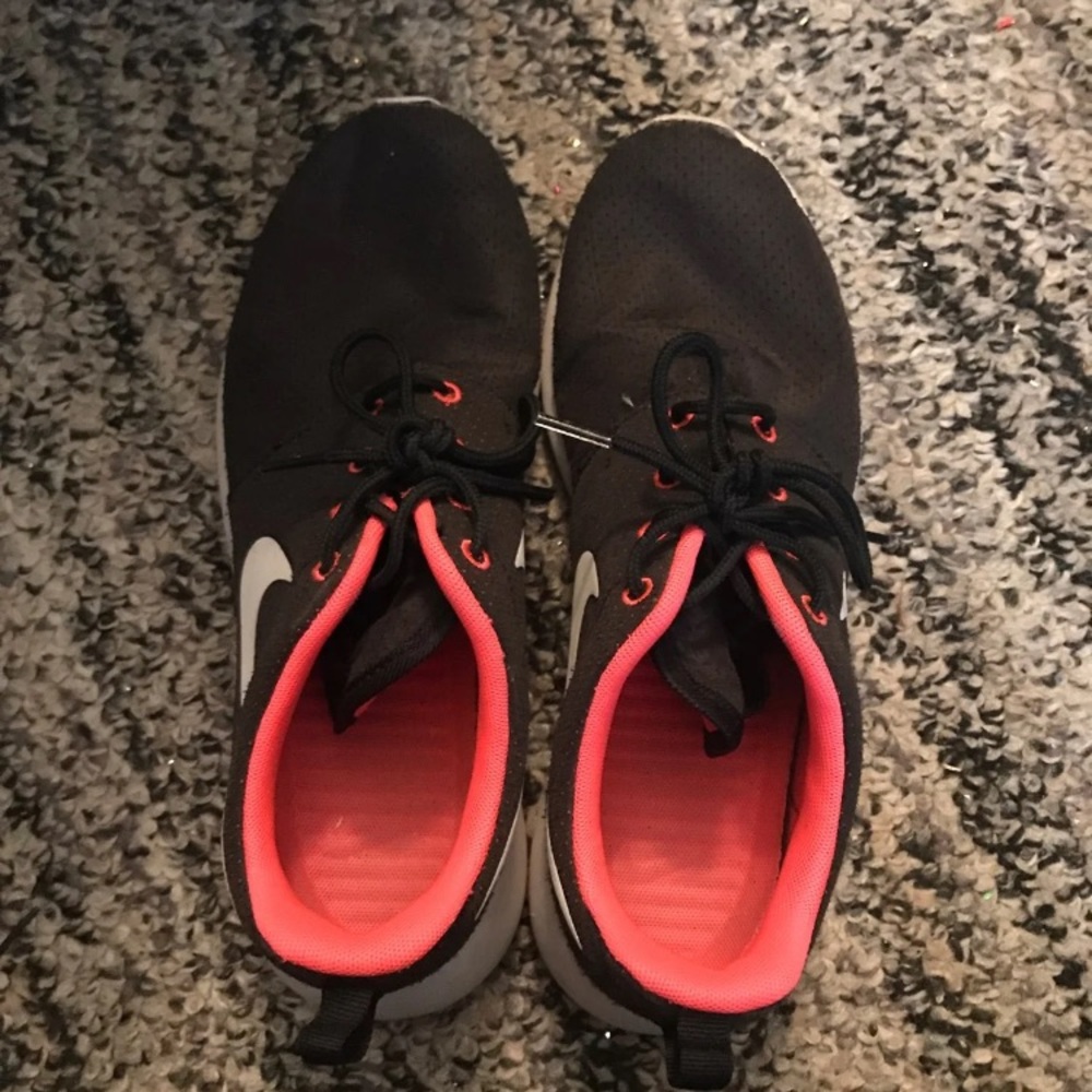 Nike shoes